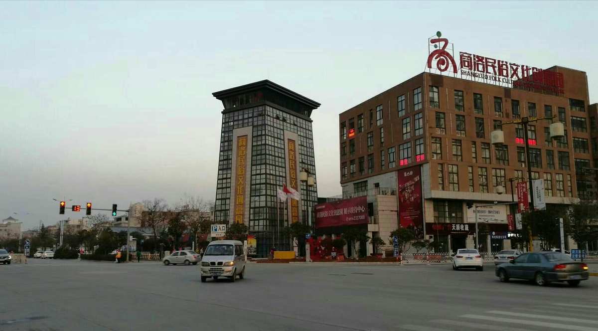 乘车路线:商洛市内可乘坐:2路,9路,12路均可到达!