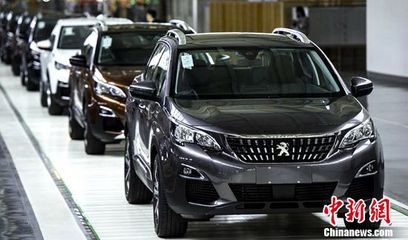 神龙公司成都工厂投产 首款产品东风标致4008下线||汽车_商洛之窗网站 WWW.SLRBS.COM