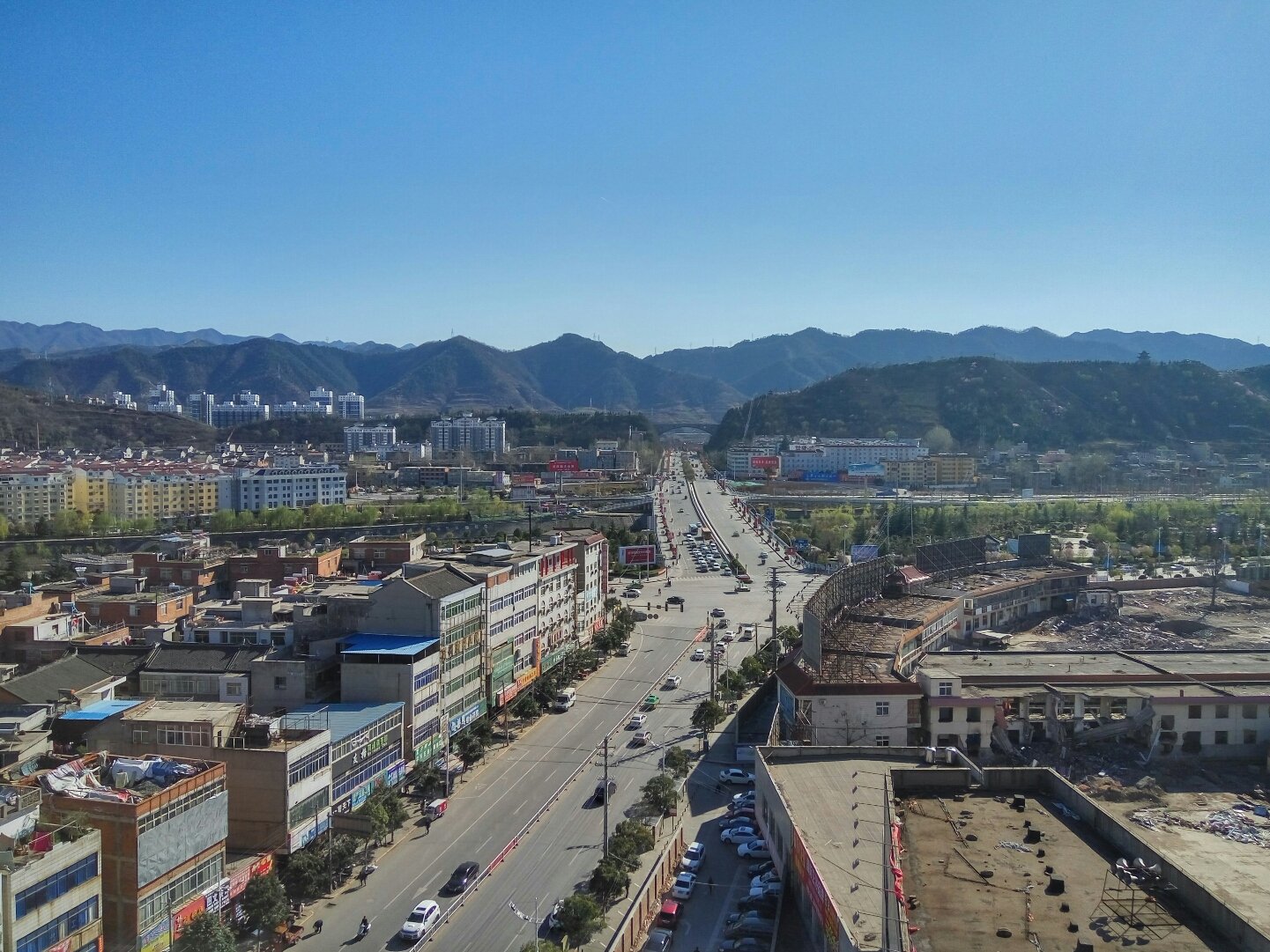 陕西省商洛市商州区工农路靠近华伦商务酒店_墨友31732334过眼烟云分
