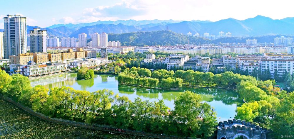 商洛市 纵深推进“两拆一提升”专项行动，助推国家园林城市创建全面达标